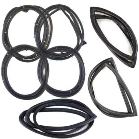 Windshield Rubber F+R Door Rubber 7PCS Fits Nissan Patrol Safari Y60 1987-97