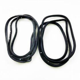 Door Rubber Seal Front LH+RH Fits Toyota Corolla KE30 TE31 4D Sedan 1974-79